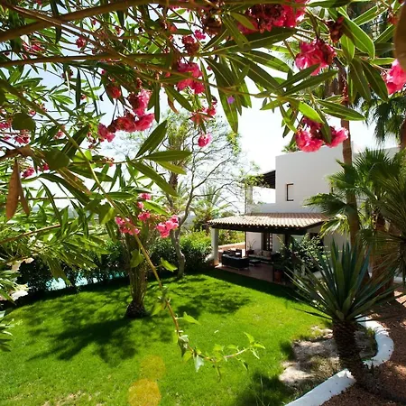 Luxury Private Holiday With Private Pool, Ibiza 1077
