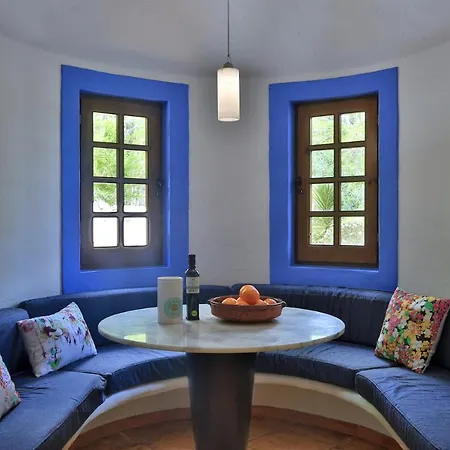 Luxury Private Holiday With Private Pool, Ibiza 1077 Villa