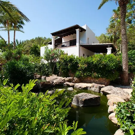 Villa Luxury Private Holiday With Private Pool, Ibiza 1077